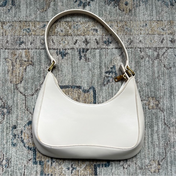 Yvonne Shoulder Bag | Beige | Melie Bianco - Picture 6 of 11